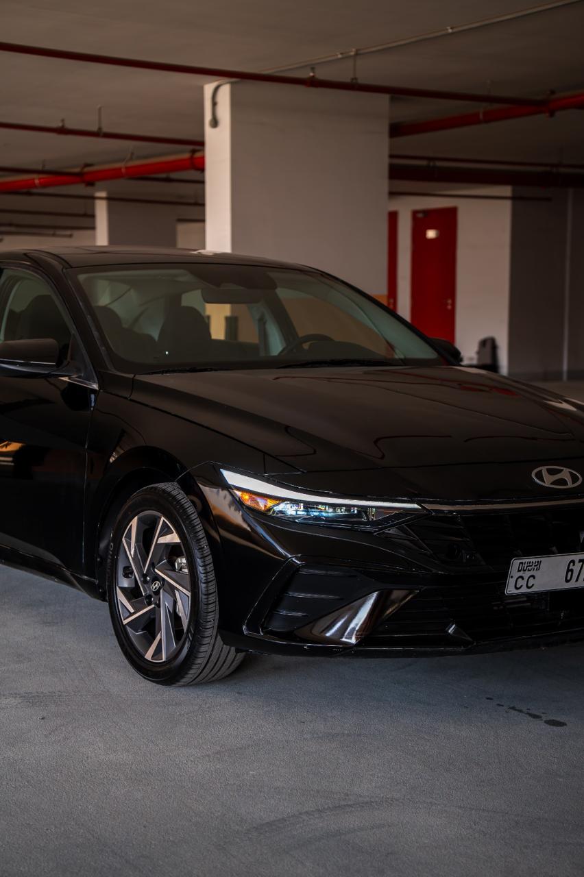 Hyundai Elantra 2024