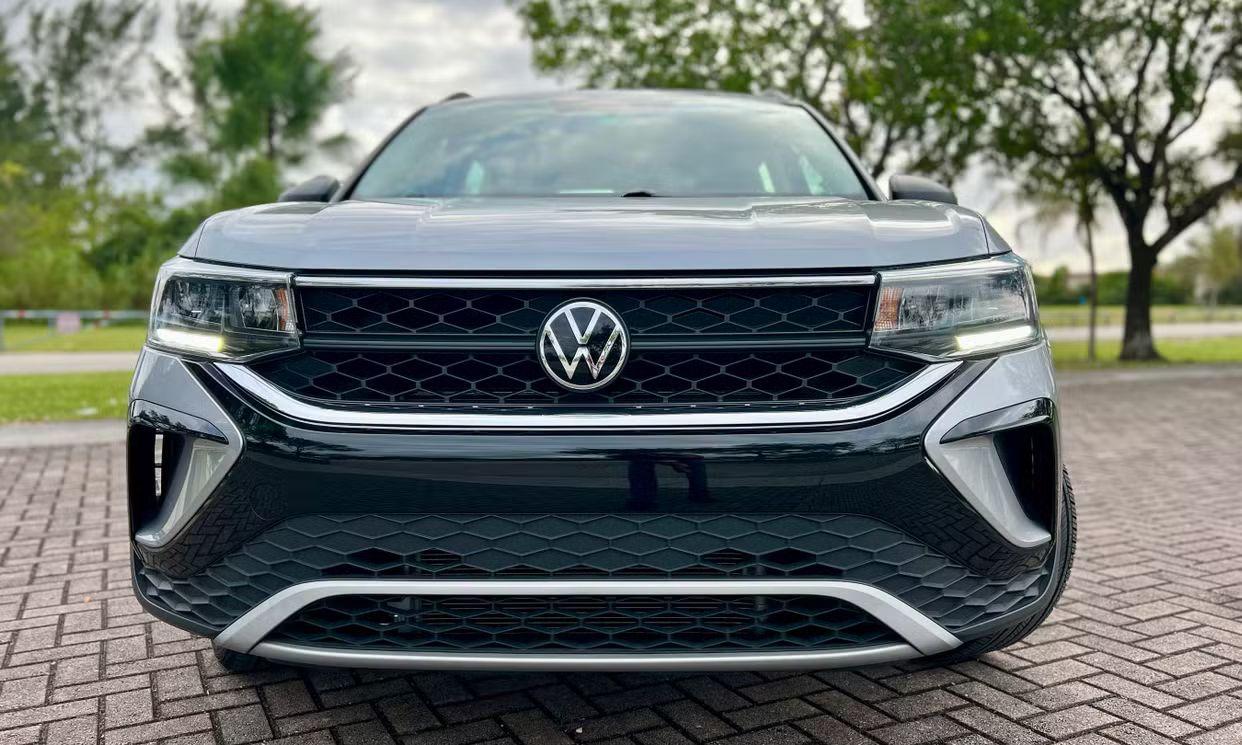 Volkswagen Taos 2024