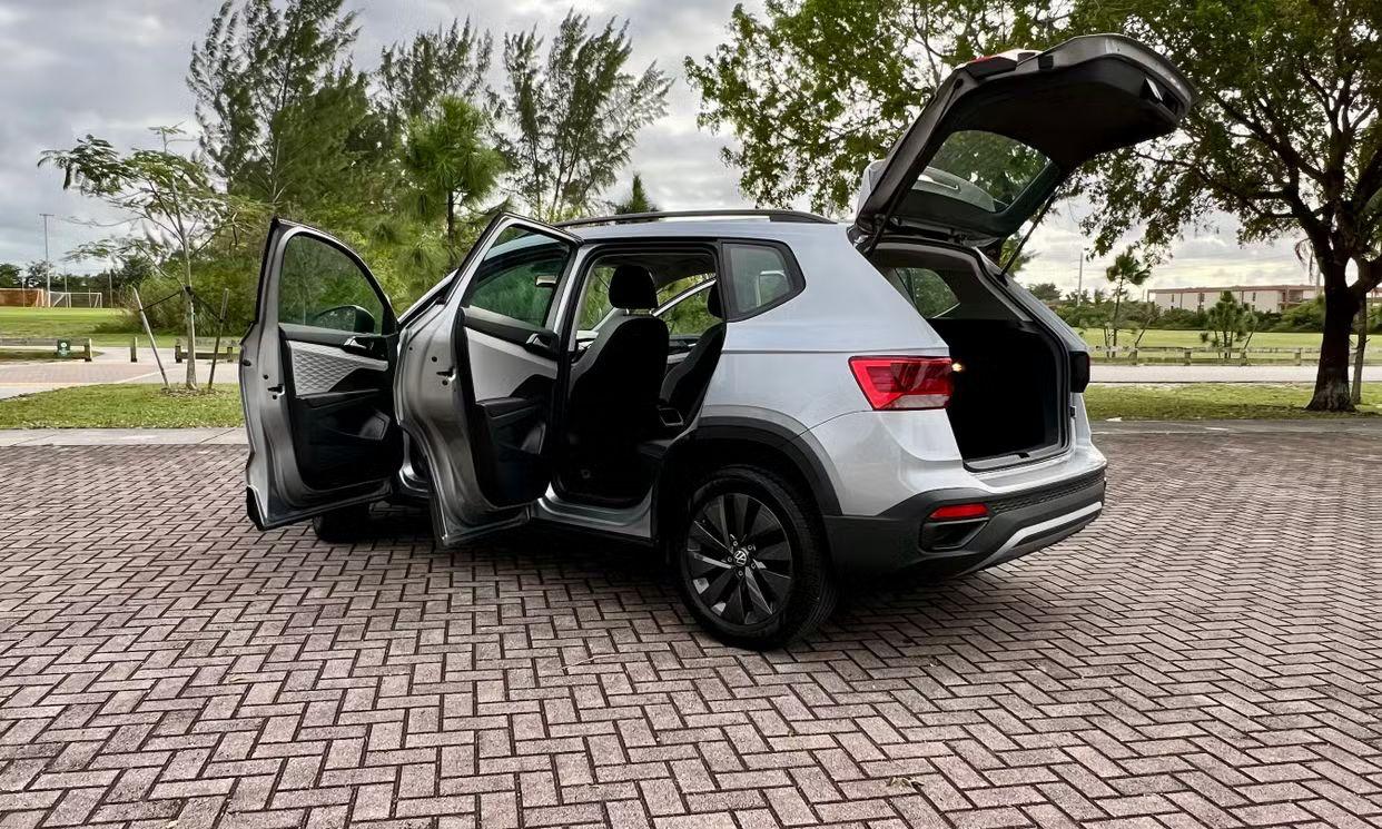 Volkswagen Taos 2024