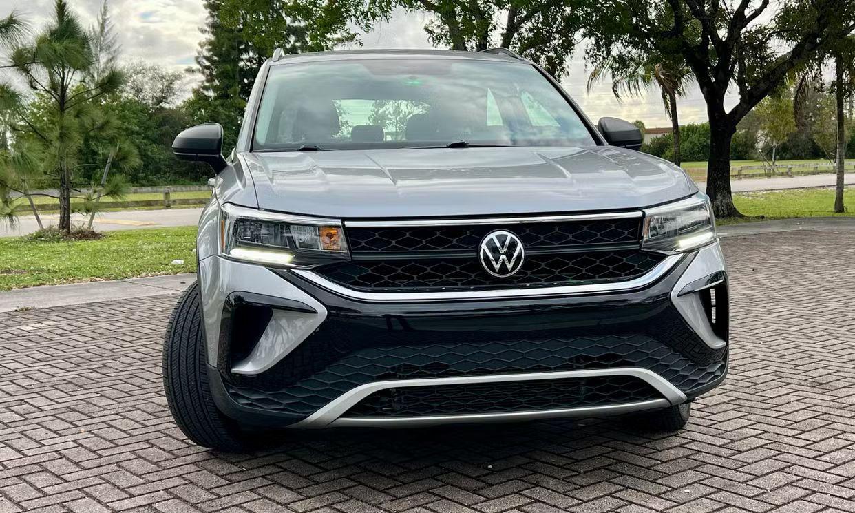 Volkswagen Taos 2024
