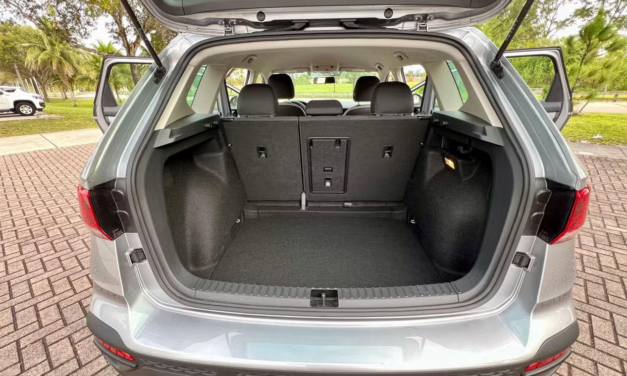 Volkswagen Taos 2024