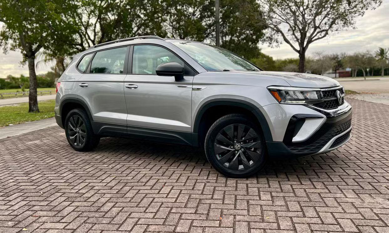 Volkswagen Taos 2024